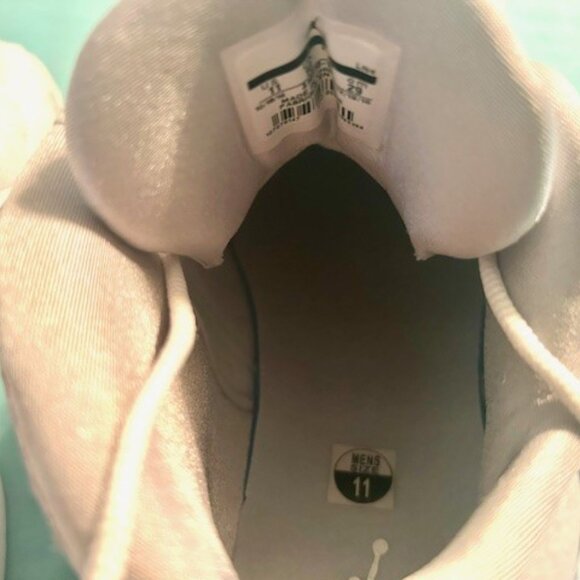 Nike Air Jordan 13 Low Retro Pure Money 310810-100 Size 11 With Original Box - Picture 9 of 13